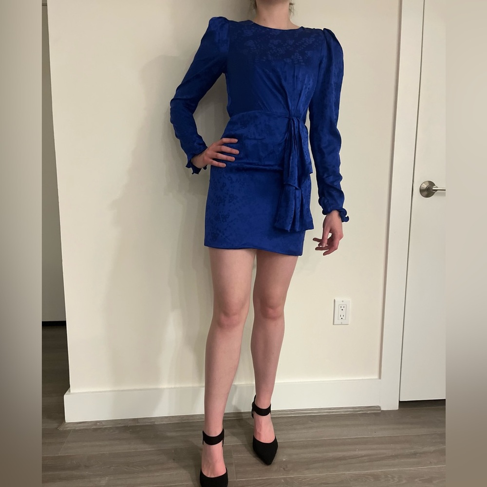 Saloni Blue Satiny Floral Pattern Mini Cocktail Dress